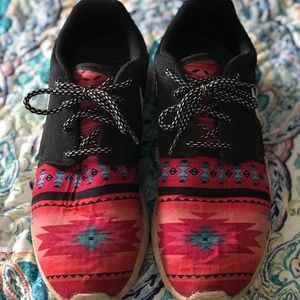 Custom Aztec Nike Roshes
